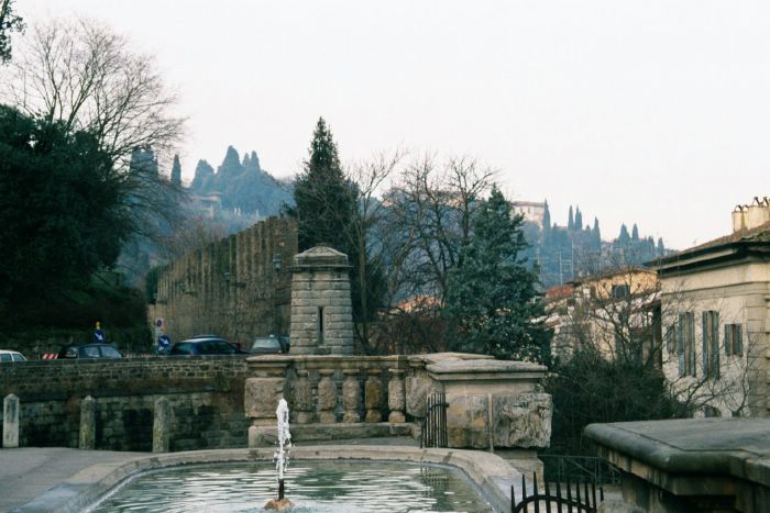 Fountain near Piazzale Michelangiolo
